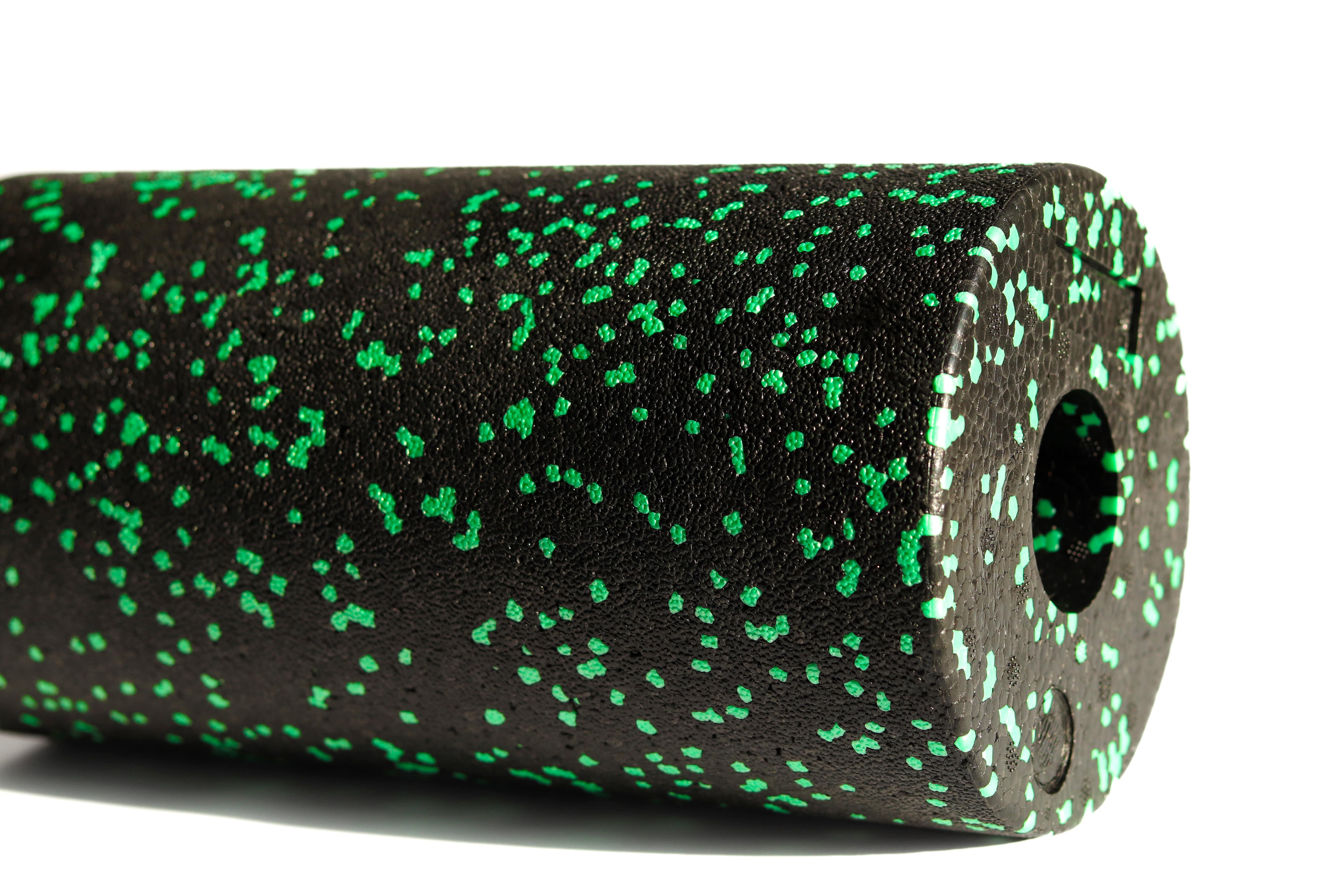 Масажний ролик мфр для спини та тіла RollerUA 30х15 см Black/Green (11351668) - фото 3