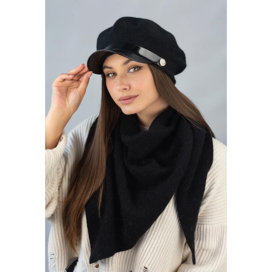 Комплект женский Braxton 4953-5 шерстяной шапка с козырьком одинарная и косынка Черный