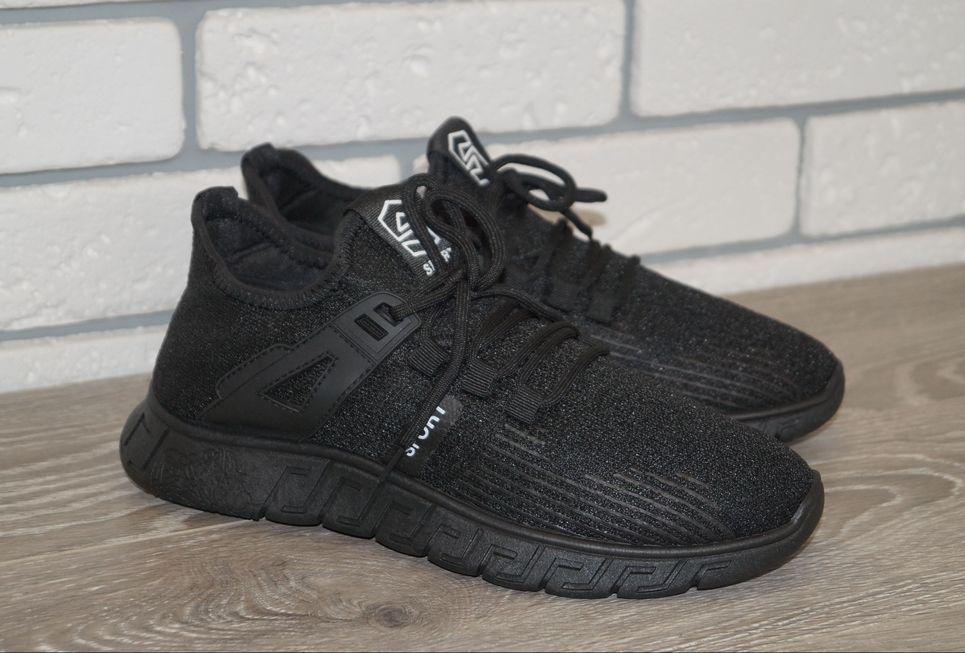 Кросівки чоловічі текстильні Victoria р. 44 28 см Чорний (30836-44)