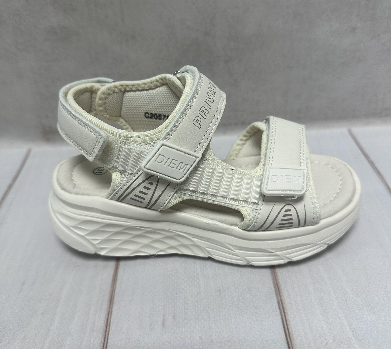 Босоніжки дитячі Jong Golf для дівчинки р. Бежевий 32 21 см