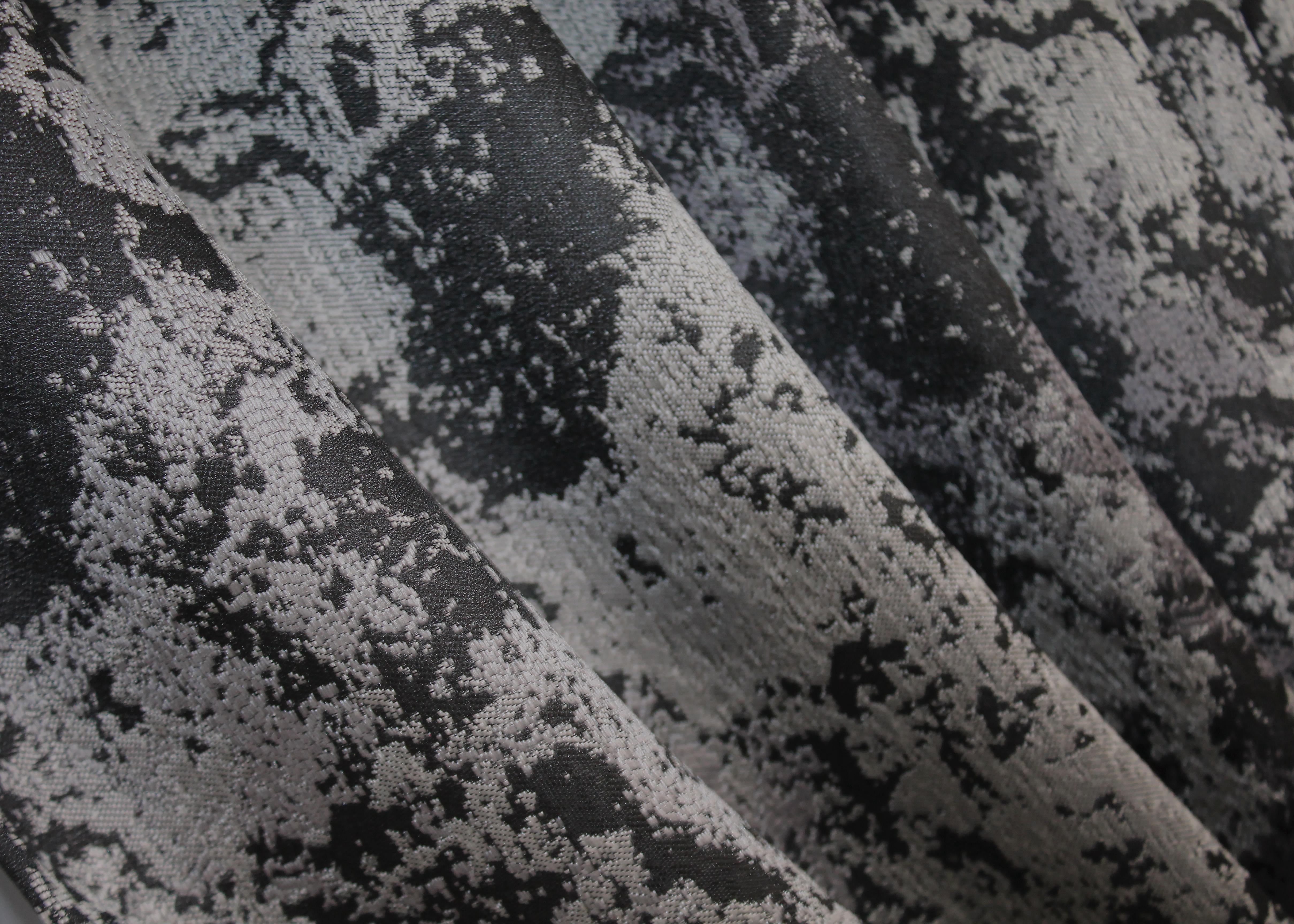 Комплект готовых штор VR-Textil Мрамор Al-7 № 1464ш 150х290 см 2 шт. Серый/Черный (33-0327) - фото 6 Комплект готовых штор VR-Textil Мрамор Al-7 № 1464ш 150х290 см 2 шт. Серый/Черный (33-0327) - фото 6