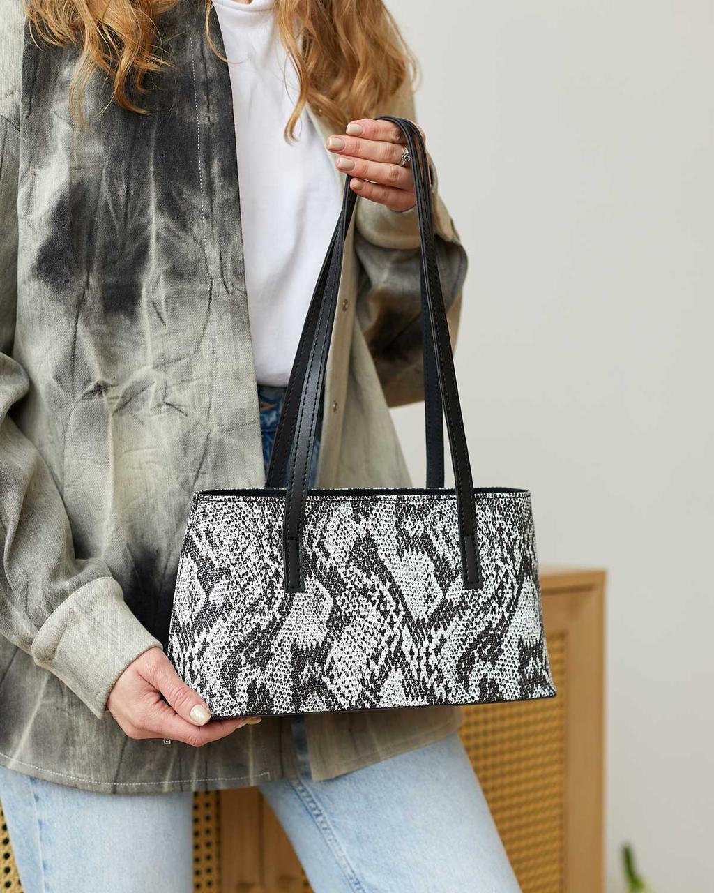Женская сумка Welassie Сьюзен на длинных ручках с рисунком кожи Черно-белый (11501)