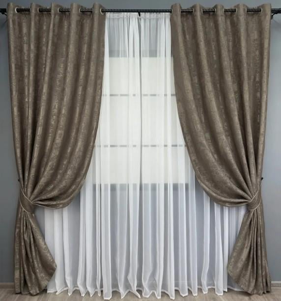 Штори на люверсах Sultan XO жакард 1,5х2,5 м 2 шт. Какао (1486ш 37-0251) - фото 1 Штори на люверсах Sultan XO жакард 1,5х2,5 м 2 шт. Какао (1486ш 37-0251) - фото 1