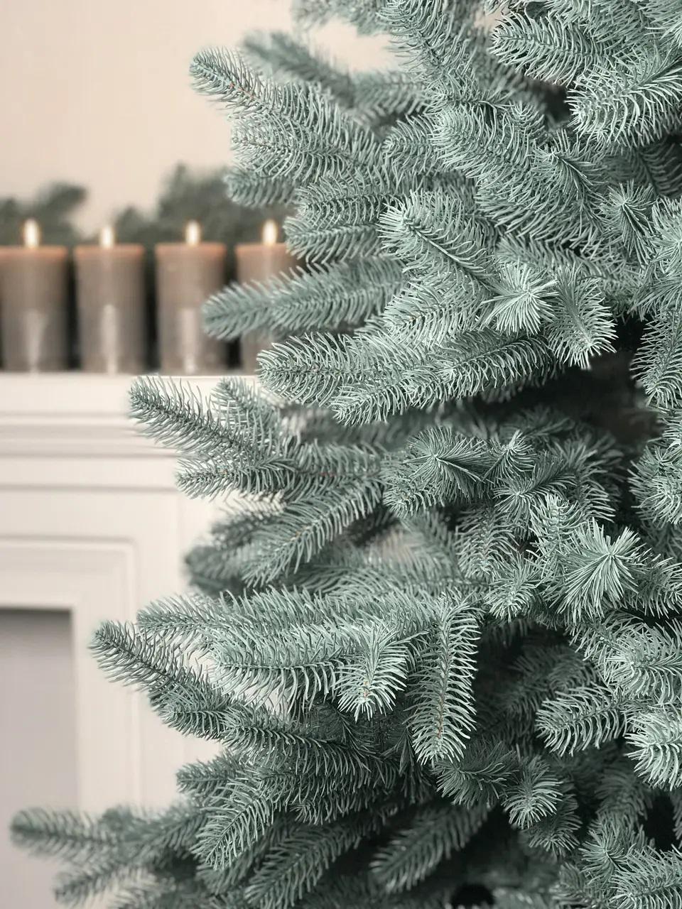 Елка литая пышная HVOYA Lux с металлической подставкой 220 см Голубой (110L/220/B) - фото 3 Елка литая пышная HVOYA Lux с металлической подставкой 220 см Голубой (110L/220/B) - фото 3