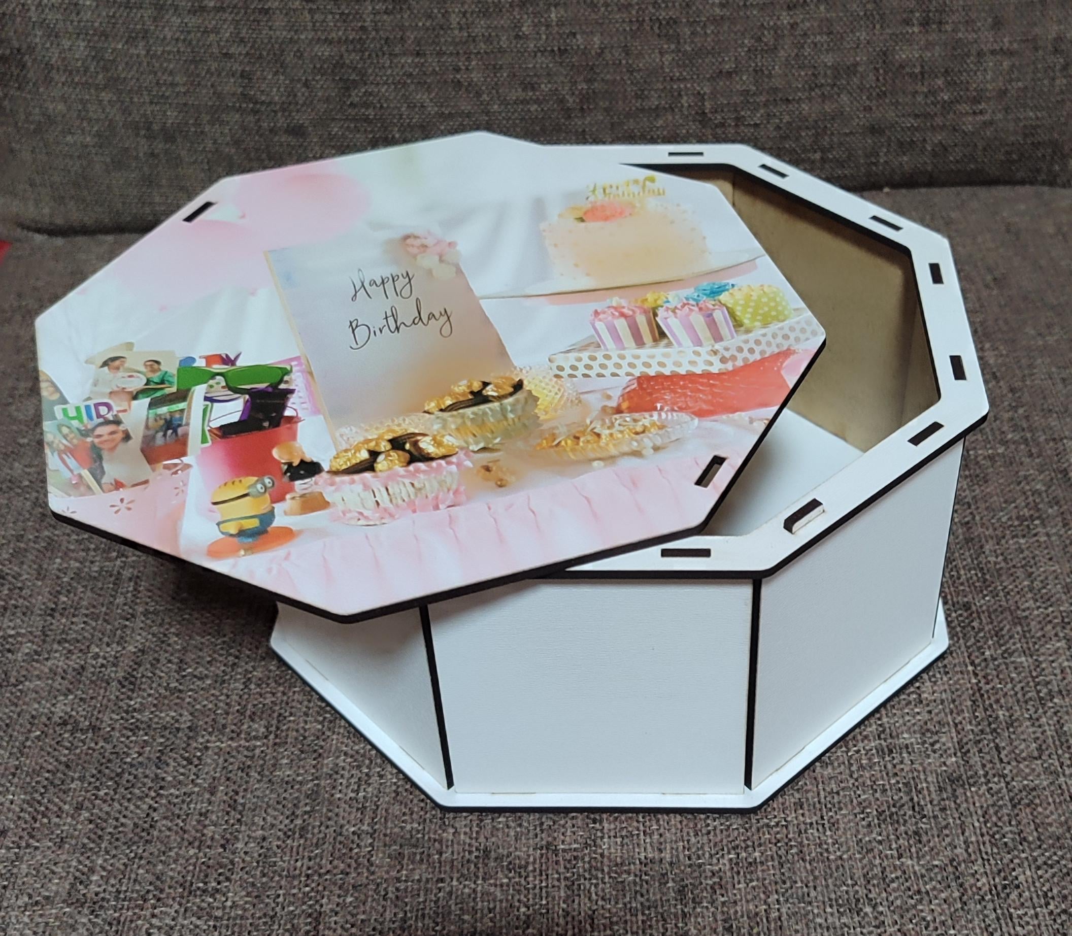Подарочная коробка Happy Birthday с крышкой восьмигранная 2 шт. Сейм (501)