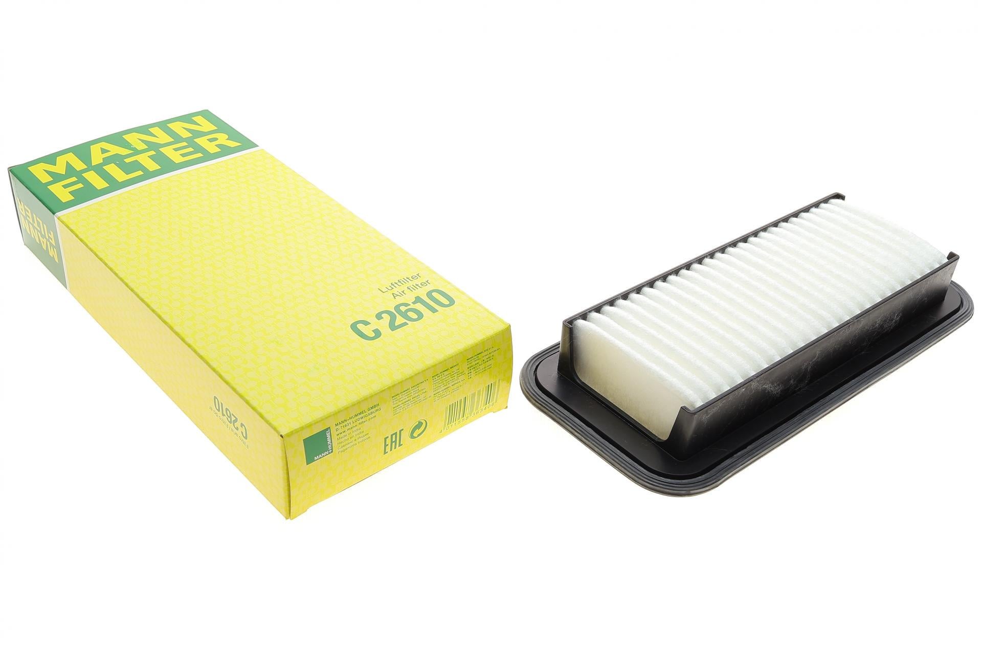 Фильтр воздушный Mann-Filter для Citroen C1/Peugeot 107/Toyota Aygo 1,0 05-14/Yaris 1,0-1,3 99-14/Subaru Justy 07- (C 2610)