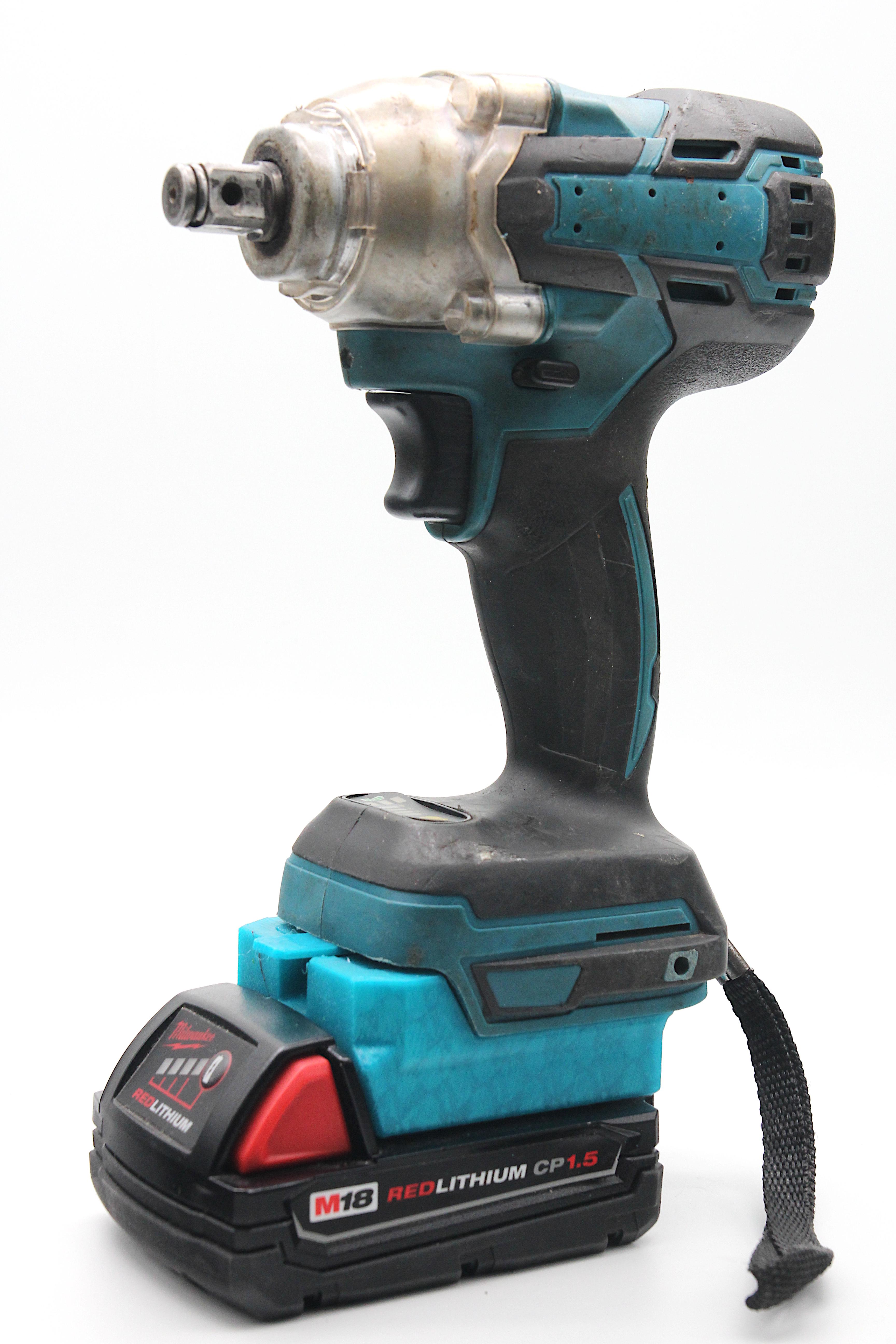 Переходник из аккумулятора Milwaukee на инструмент Makita/Procraft/Profitec/Texas/Stromo (mil-mak) - фото 3 Переходник из аккумулятора Milwaukee на инструмент Makita/Procraft/Profitec/Texas/Stromo (mil-mak) - фото 3