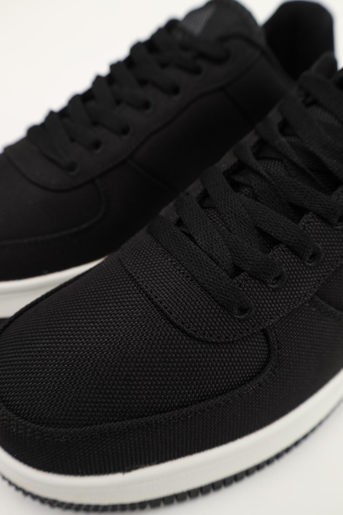 Кеды мужские ЦБ-00273252 р. 43 Черный (SKT001054049) - фото 4 Кеды мужские ЦБ-00273252 р. 43 Черный (SKT001054049) - фото 4