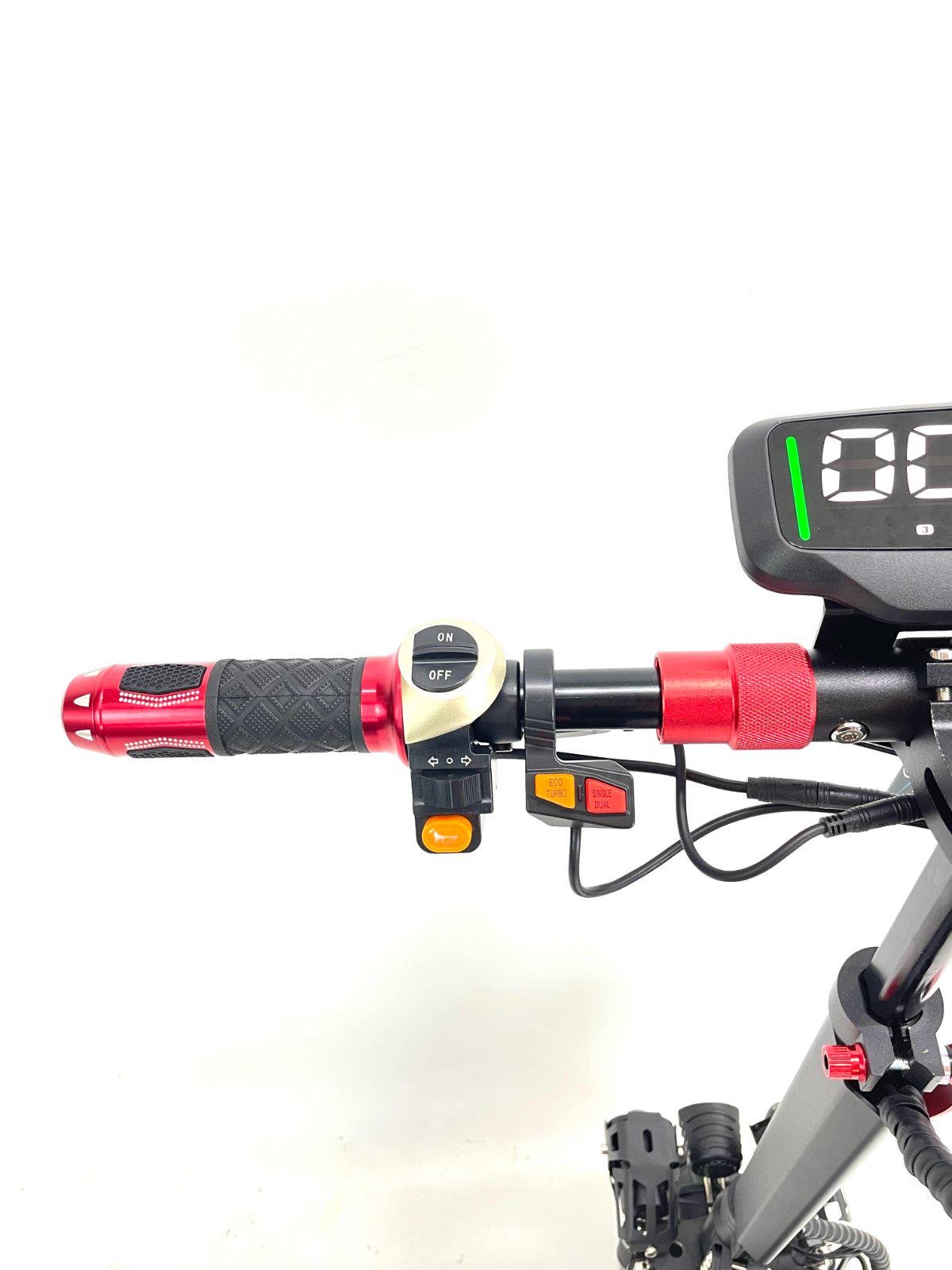 Электросамокат двухмоторный с сиденьем KugooKirin M4 PRO Ultra 4000W 48V 21Ah - фото 5