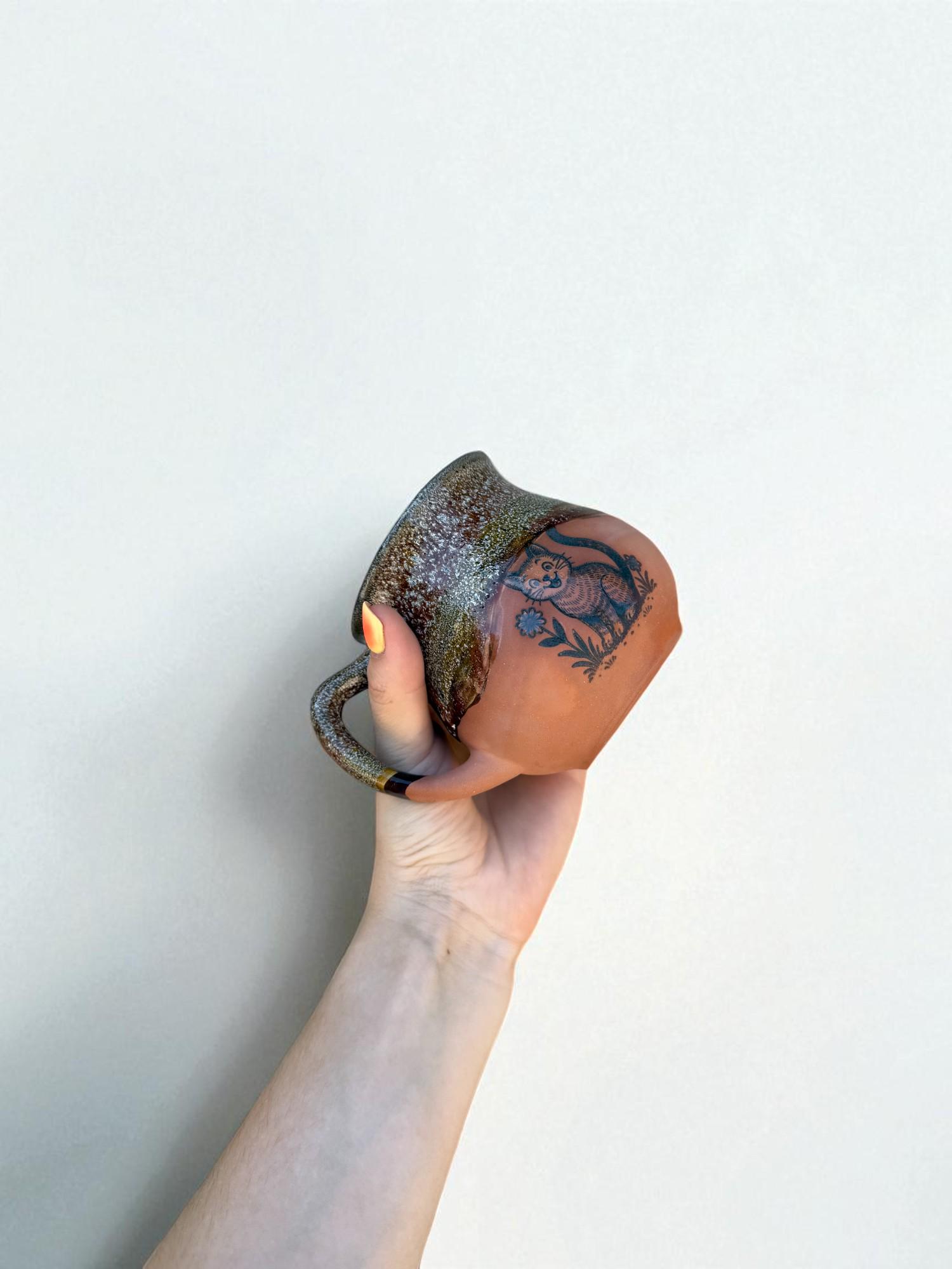 Чашка ручной работы "Котик 2" 450 мл (28833637) - фото 7 Чашка ручной работы "Котик 2" 450 мл (28833637) - фото 7