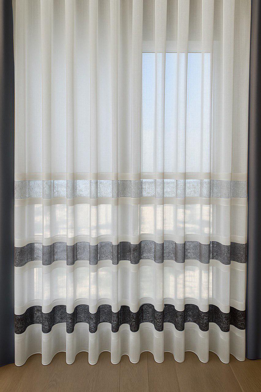 Тюль с горизонтальными полосами 500х300 см