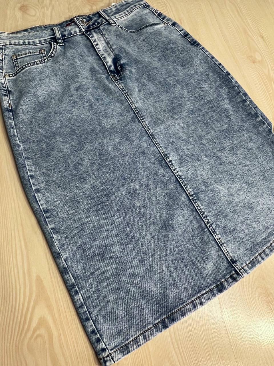 Спідниця джинсова жіноча Vanver 8118 з розрізом ззаду р. 32 Блакитний (26881530) - фото 3