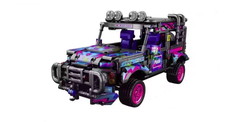Конструктор Cyberpunk Джип Toyota инерционный автомобиль для детей 768 дет.