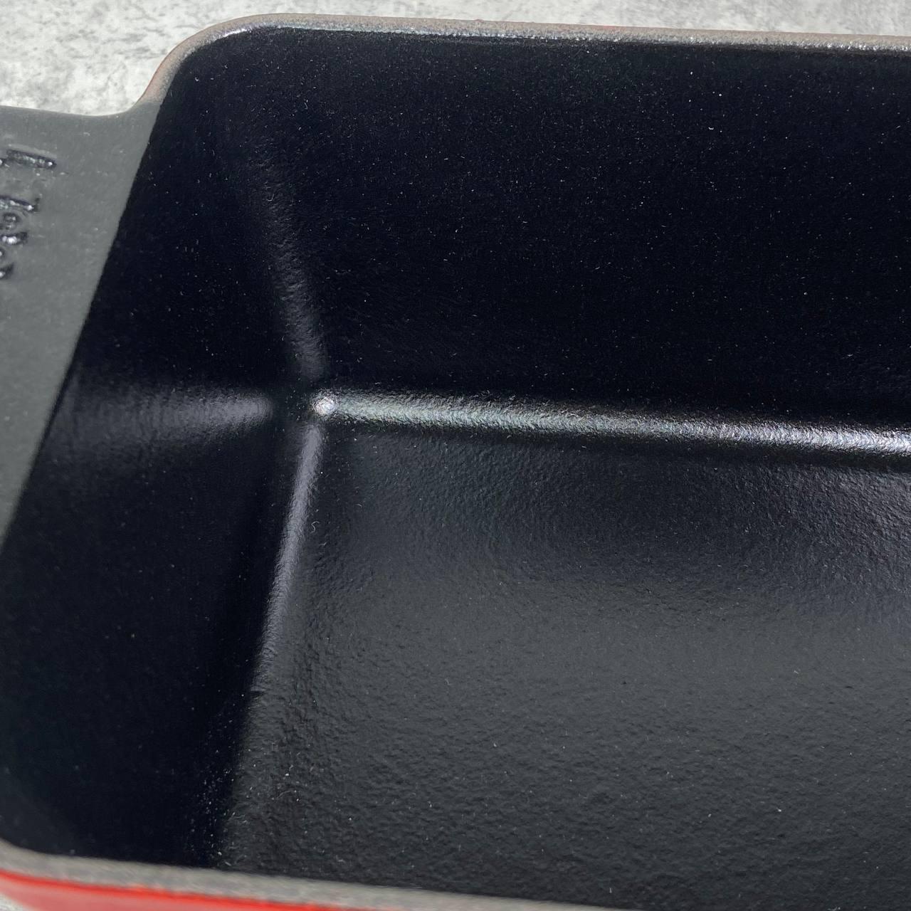 Форма для выпекания хлеба Le Creuset 28,2х13,6х8 см Cerise (20221230600422) - фото 4 Форма для выпекания хлеба Le Creuset 28,2х13,6х8 см Cerise (20221230600422) - фото 4