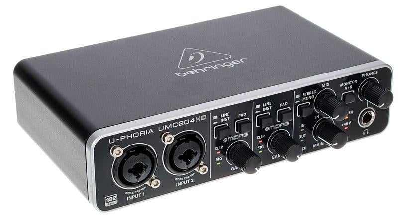 Звуковая карта Behringer U-Phoria UMC 204 HD