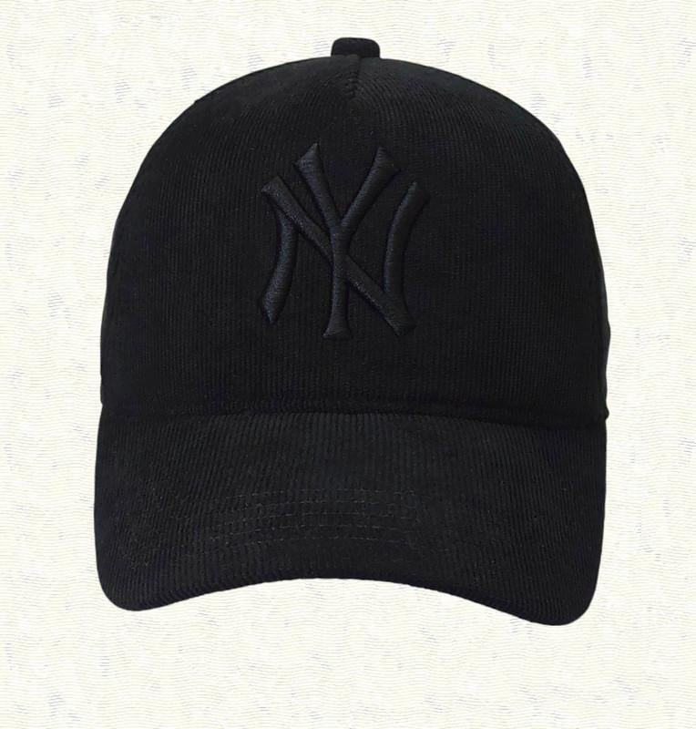 Бейсболка Model NY-1 з регулятором розміру вельветова Чорний (6884) - фото 2 Бейсболка Model NY-1 з регулятором розміру вельветова Чорний (6884) - фото 2