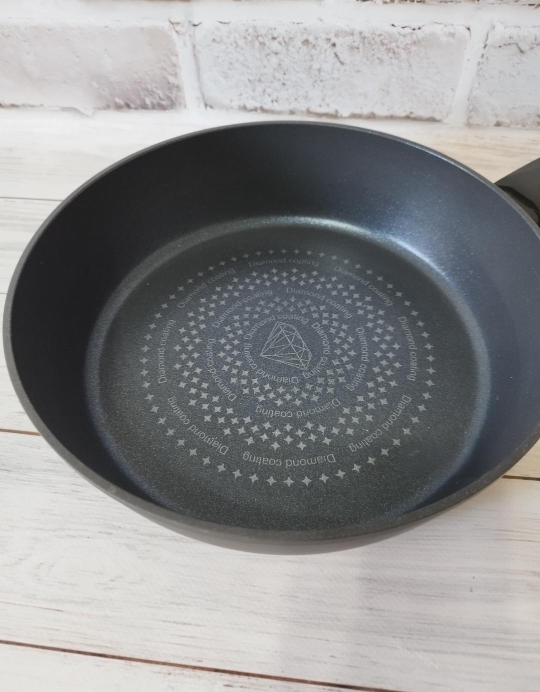 Сковорода глибока Edenberg EB3492 з кришкою 26 см (14481940) - фото 4 Сковорода глибока Edenberg EB3492 з кришкою 26 см (14481940) - фото 4