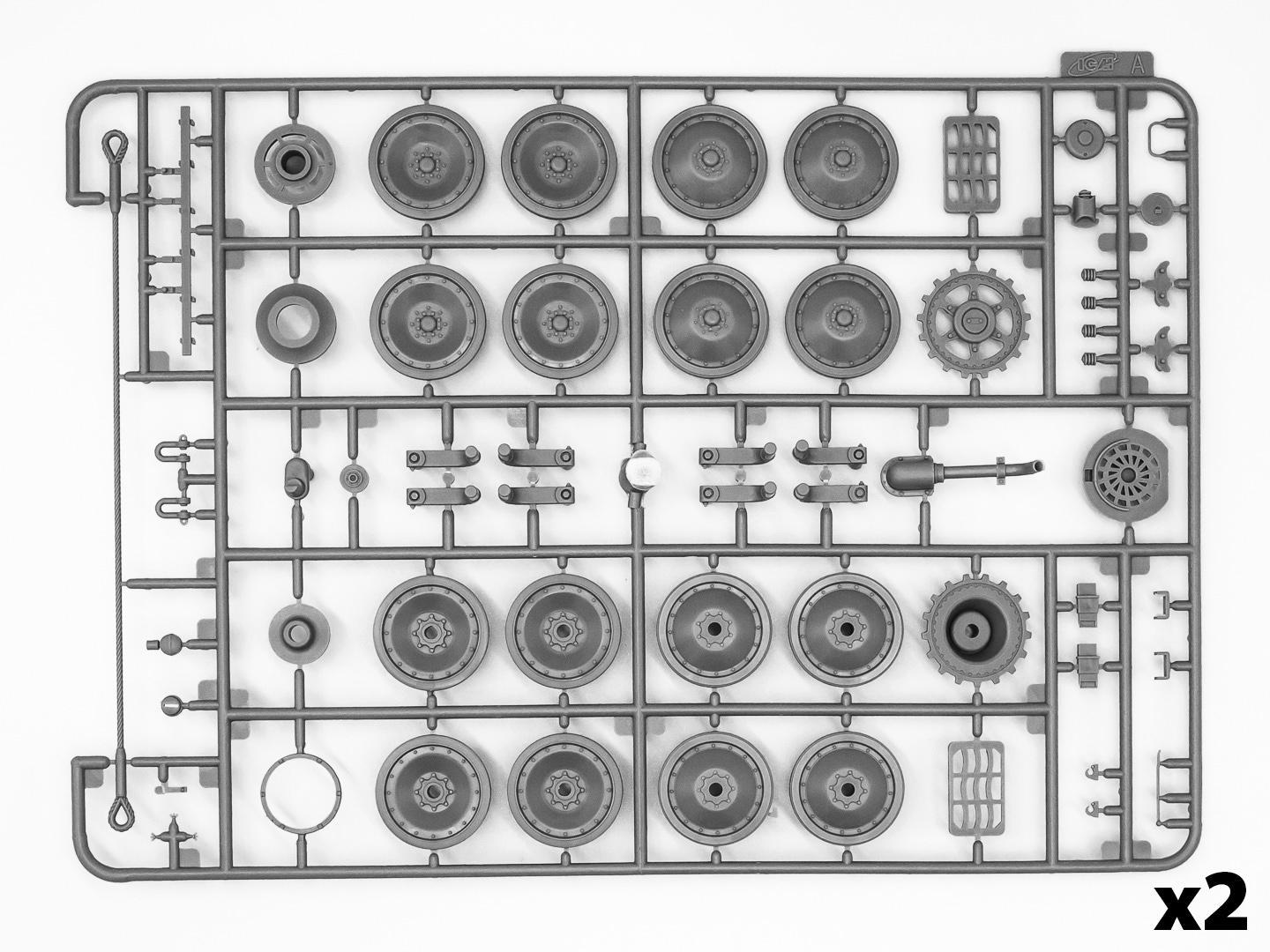 Збірна модель ICM Bergepanther із вежею Pz Kpfw IV (35360) - фото 3