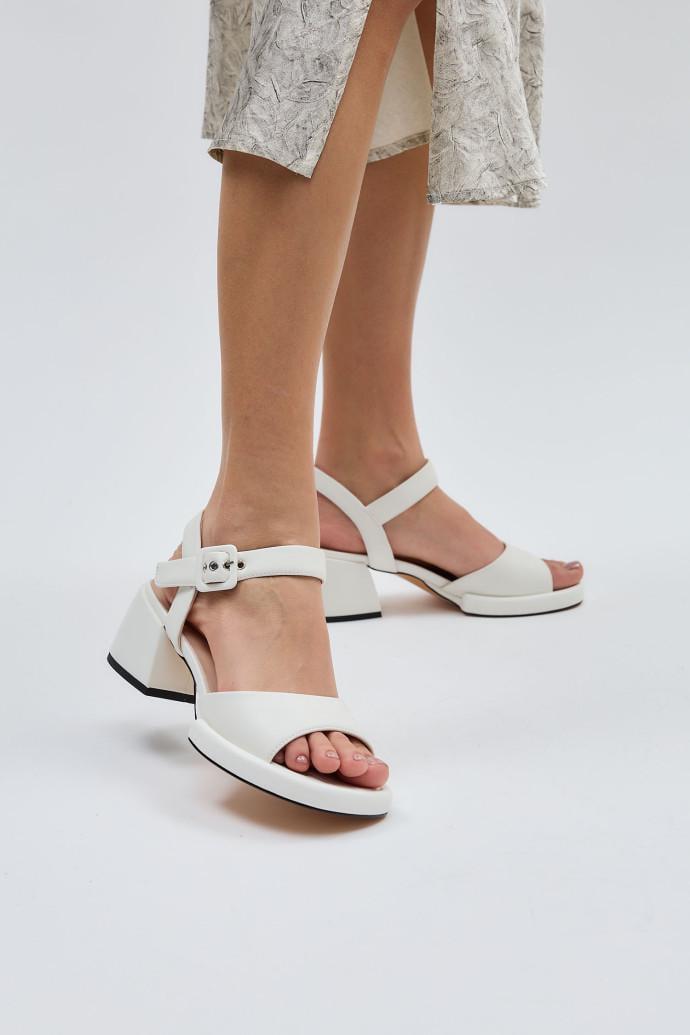 Босоножки женские Fabio Monelli кожаные р. 36 Белый (193992)