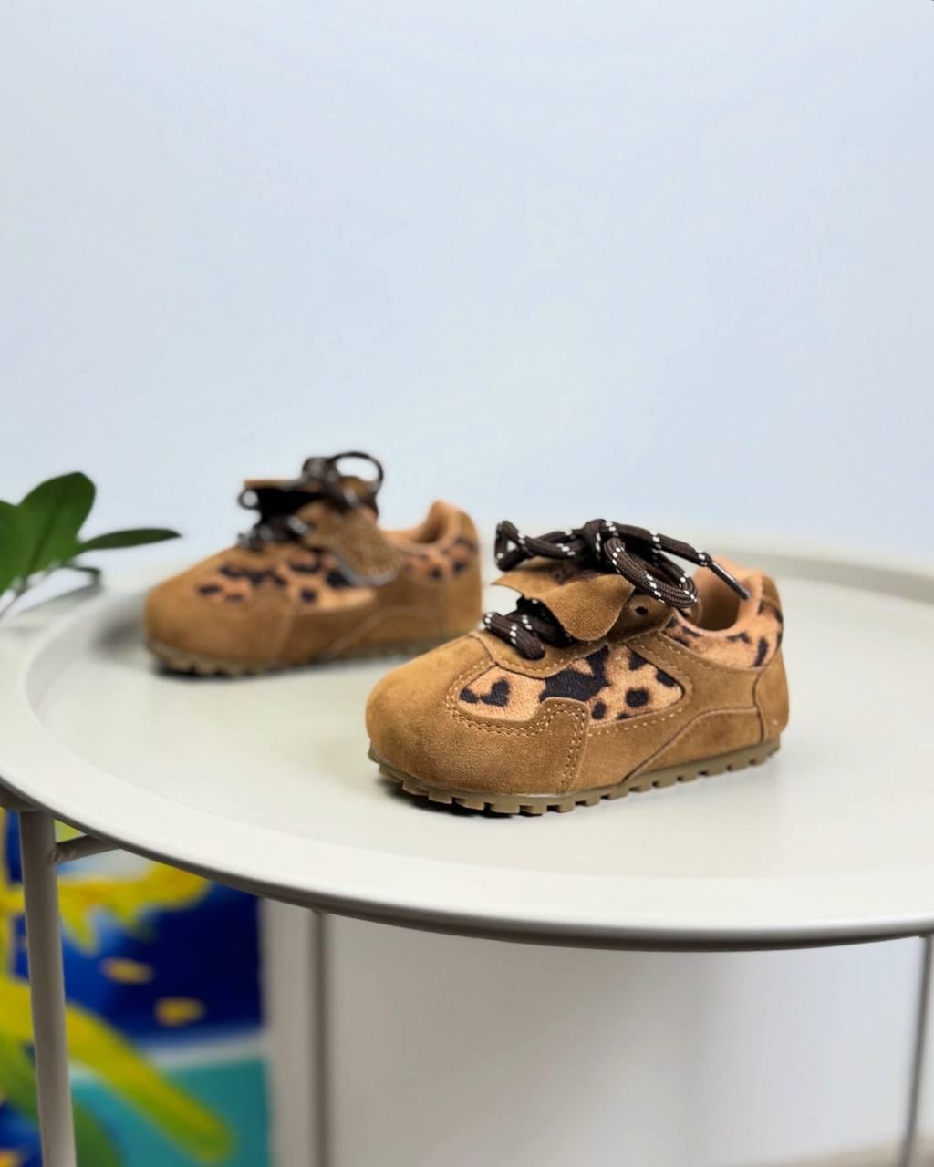 Кроссовки детские р. 24 Коричневый (1512)