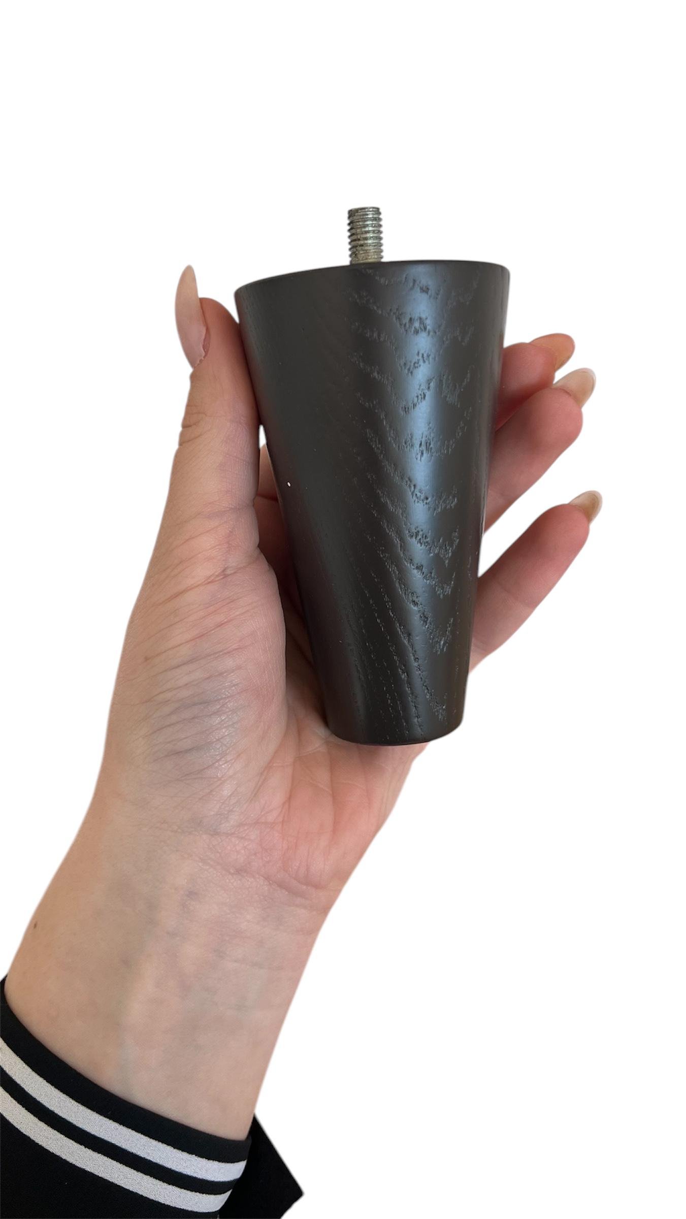 Комплект ножек ясеневых прямых конусных 10 см заколка М8/18 и металлическими забивными гайками для крепления 4 шт. - фото 3