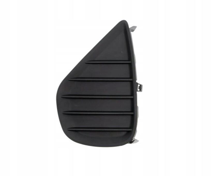 Решетка бампера AVTM Toyota Yaris 14-17 левая без отверстий противотуманка (814820D260 187049911) Решетка бампера AVTM Toyota Yaris 14-17 левая без отверстий противотуманка (814820D260 187049911)