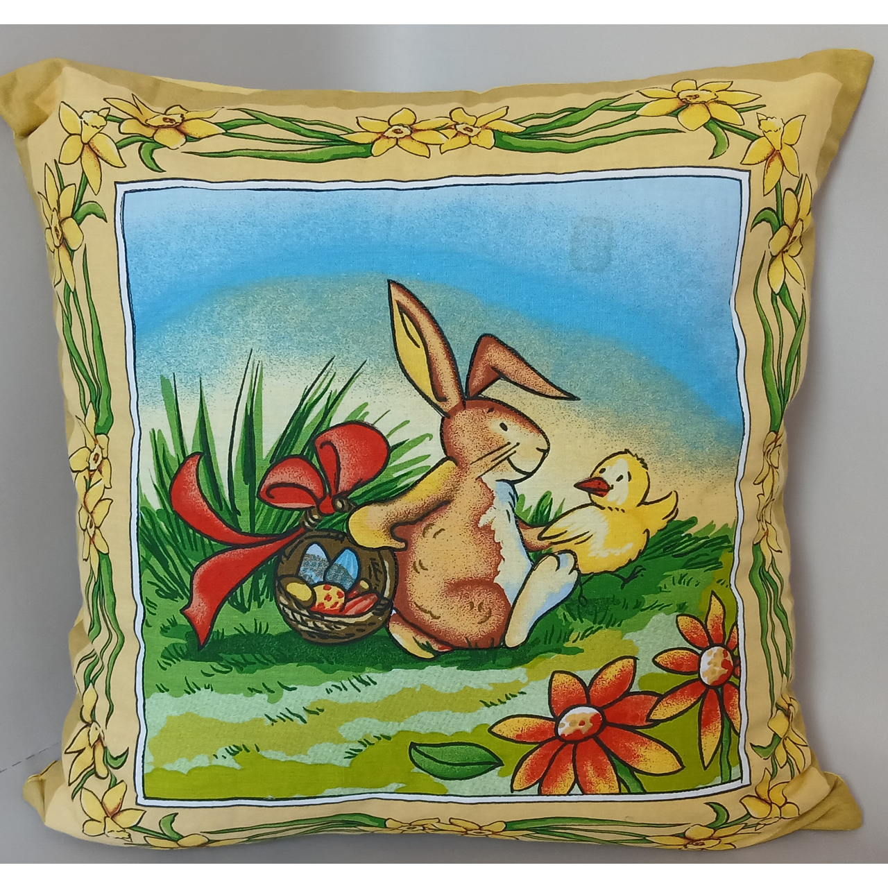 Наволочка детская хлопковая Кролик с корзиной 40х40 см (1_1933_17)