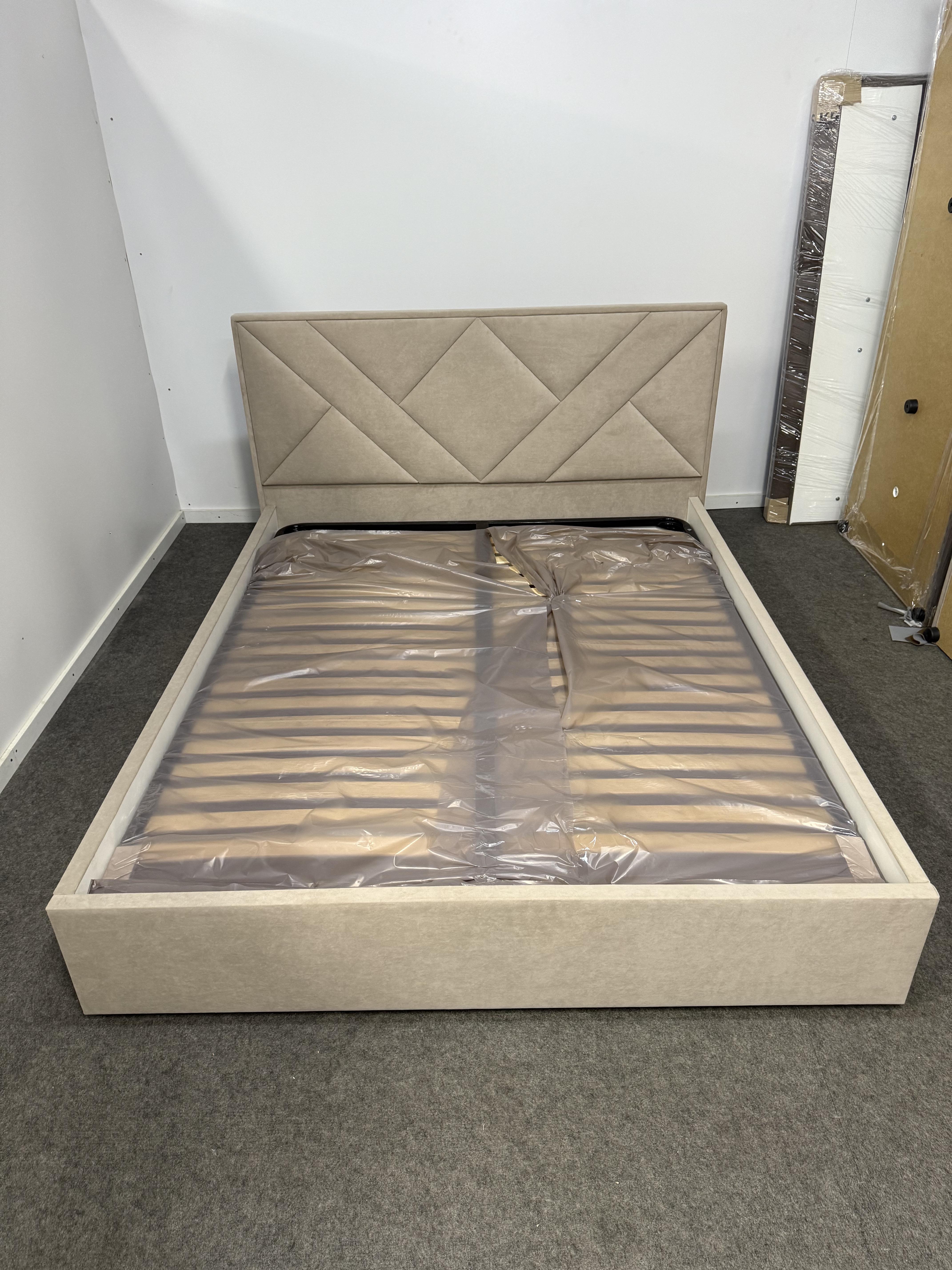 Кровать с подъемным механизмом ADS Mebli Гранд 120х200 см велюр Allure Бежевый (30765601) - фото 12 Кровать с подъемным механизмом ADS Mebli Гранд 120х200 см велюр Allure Бежевый (30765601) - фото 12