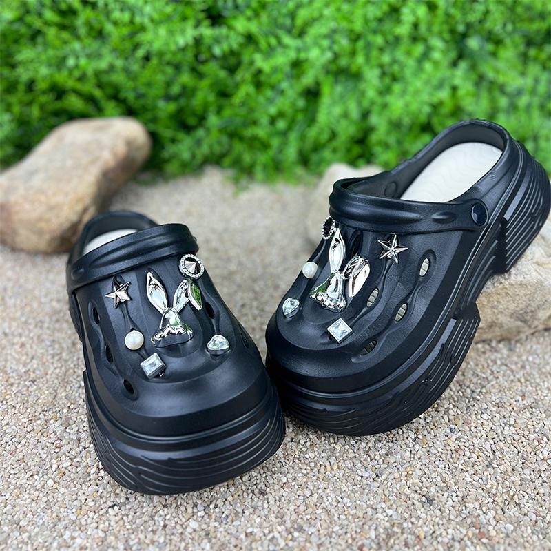 Крокси жіночі Е-0010178-2 з джибітсами на платформі p. 36 23 см Чорний (82531785)