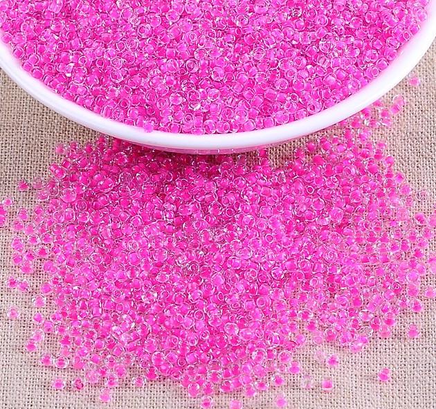 Бисер Прокрашенный 2 мм 50 г Розовый неон (БР0002к40)