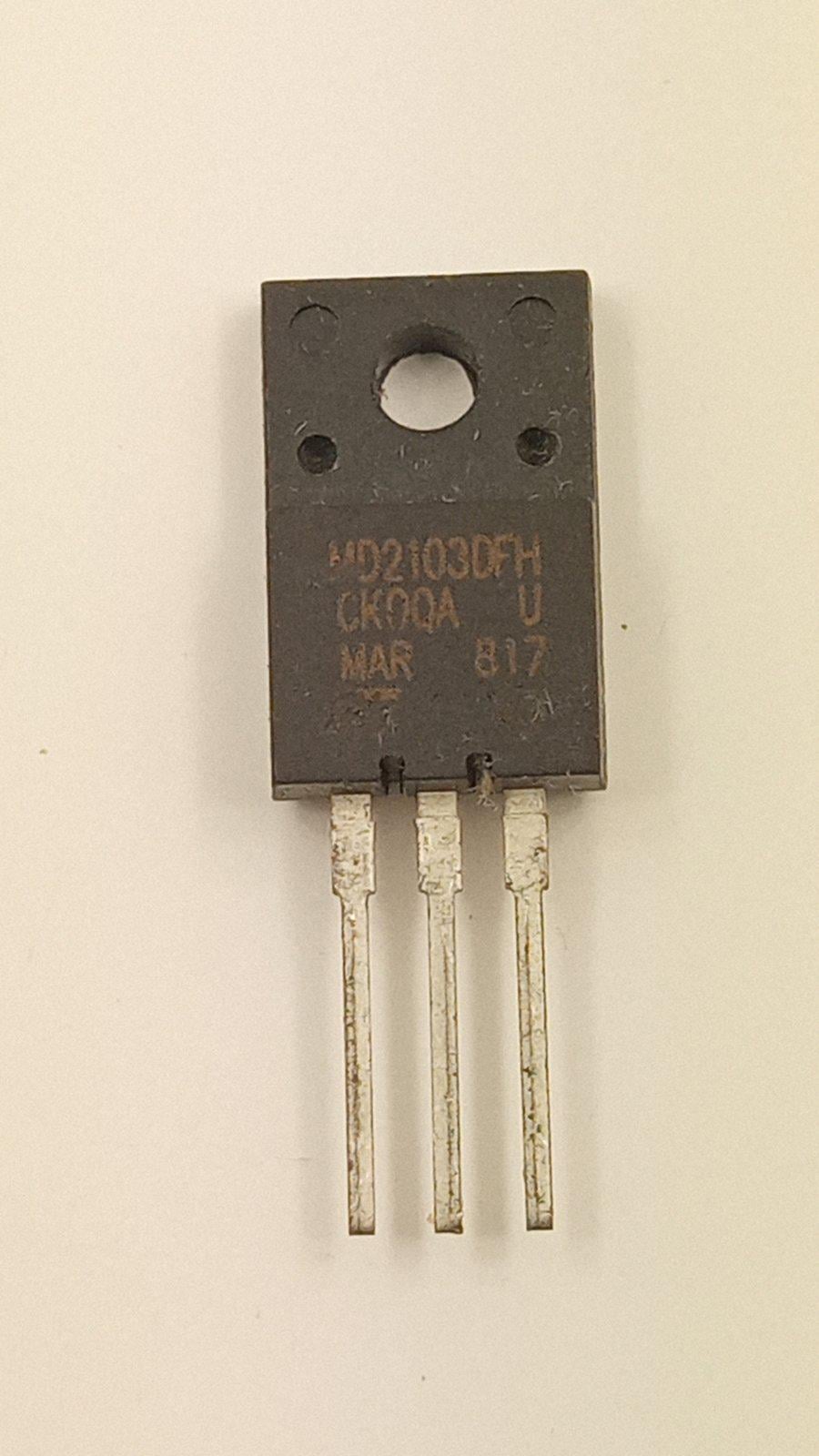Транзистор MD2103DFH ST1803DFH N+Di 9A 1500V 120ns TO-220FP (11254) Транзистор MD2103DFH ST1803DFH N+Di 9A 1500V 120ns TO-220FP (11254)