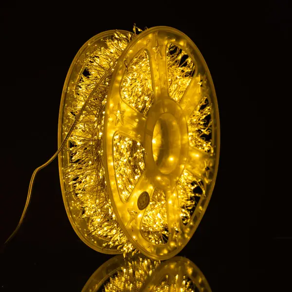 Гирлянда-нить Роса Хвойная лапа на медной проволоке 3000 LED 100 м Теплый белый (21-107-D3000L100MWY) - фото 1 Гирлянда-нить Роса Хвойная лапа на медной проволоке 3000 LED 100 м Теплый белый (21-107-D3000L100MWY) - фото 1