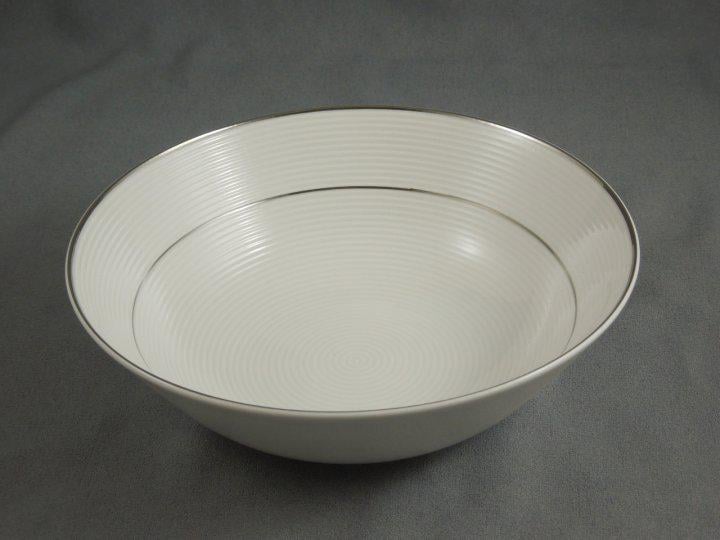 Салатник Catrin 00000005369 THUN 16 см