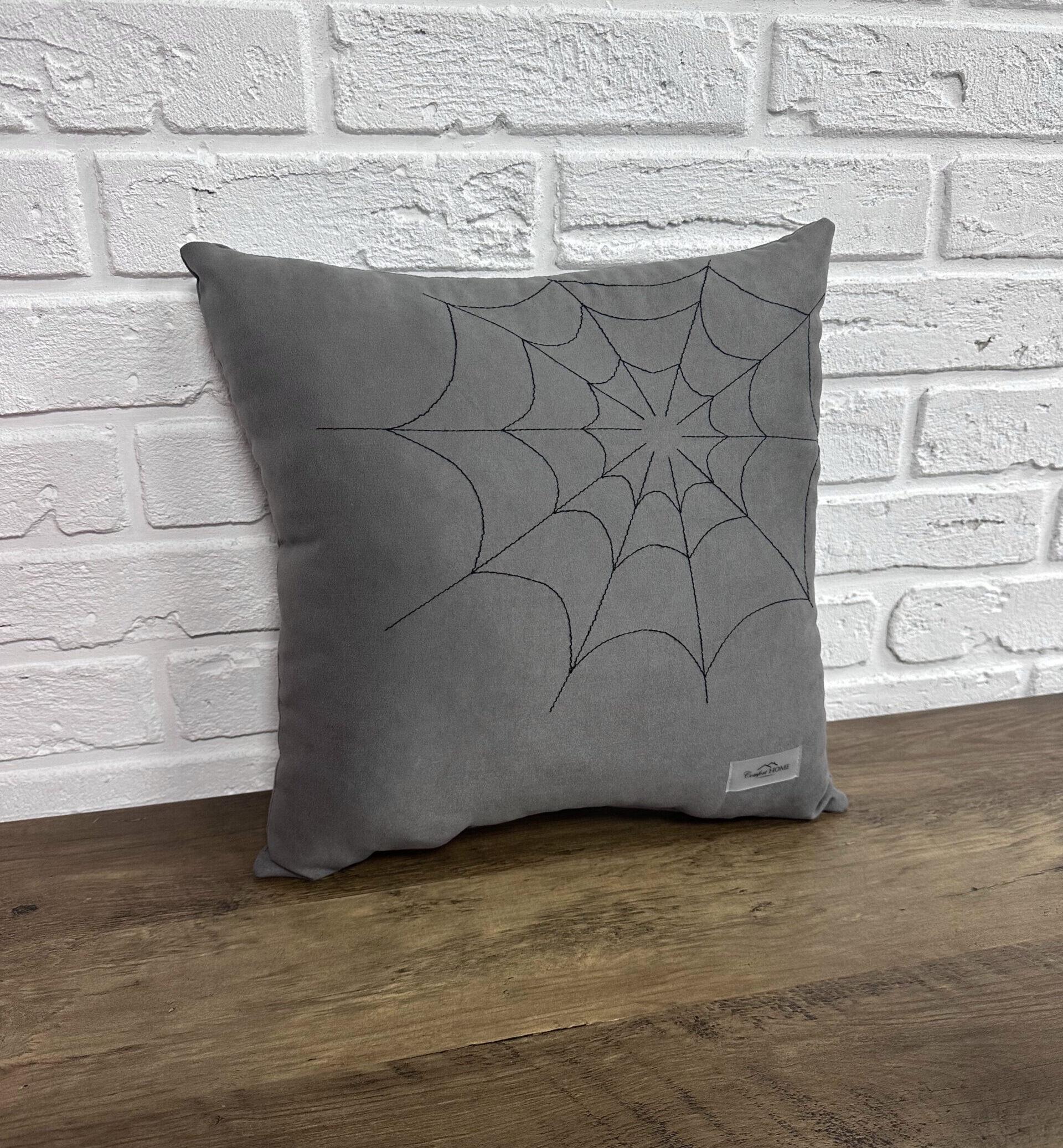 Подушка Comfort Home Batman замшева 40х40 см