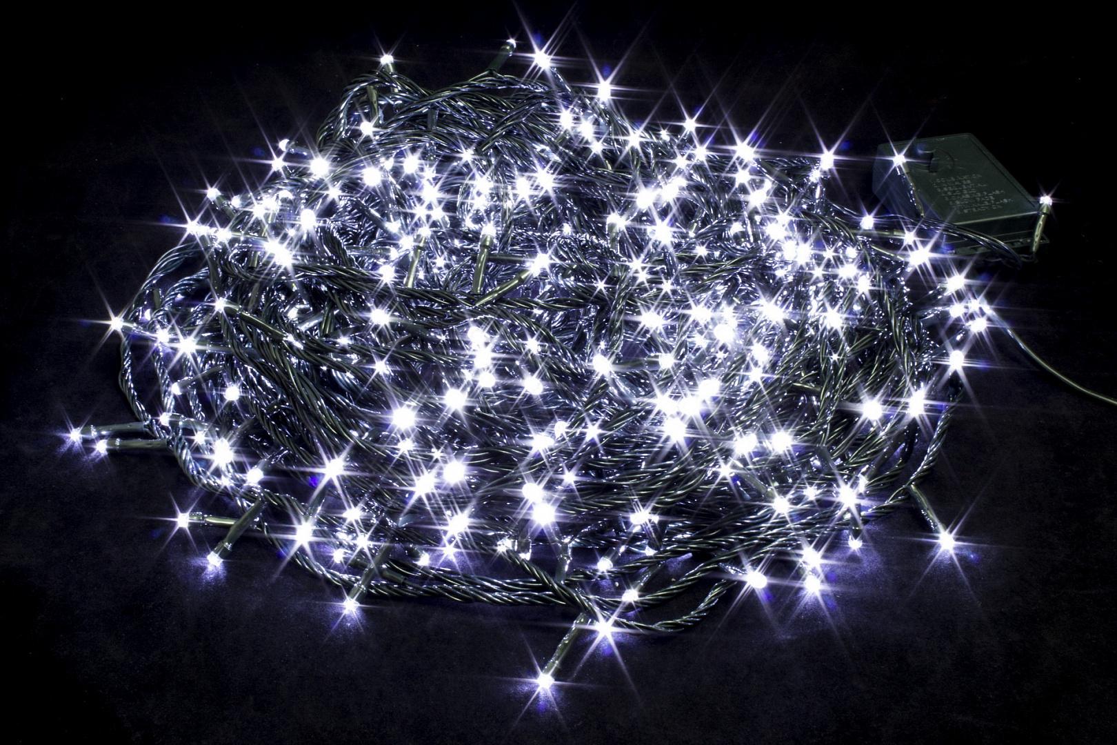 Гирлянда светодиодная нить 600 LED от сети 42 м Черный (w.01.5В.600-)