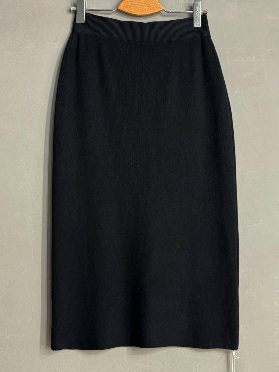 Юбка женская Accorddream 8631 вязаная миди с разрезом OS Черный (5433) - фото 3 Юбка женская Accorddream 8631 вязаная миди с разрезом OS Черный (5433) - фото 3