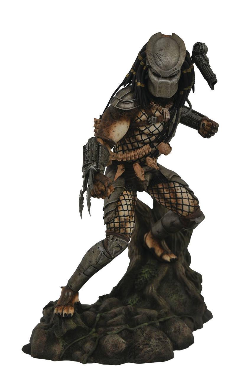 Фигурка для геймеров DIAMOND SELECT GALLERY Predators 25 см (WST DSG P)