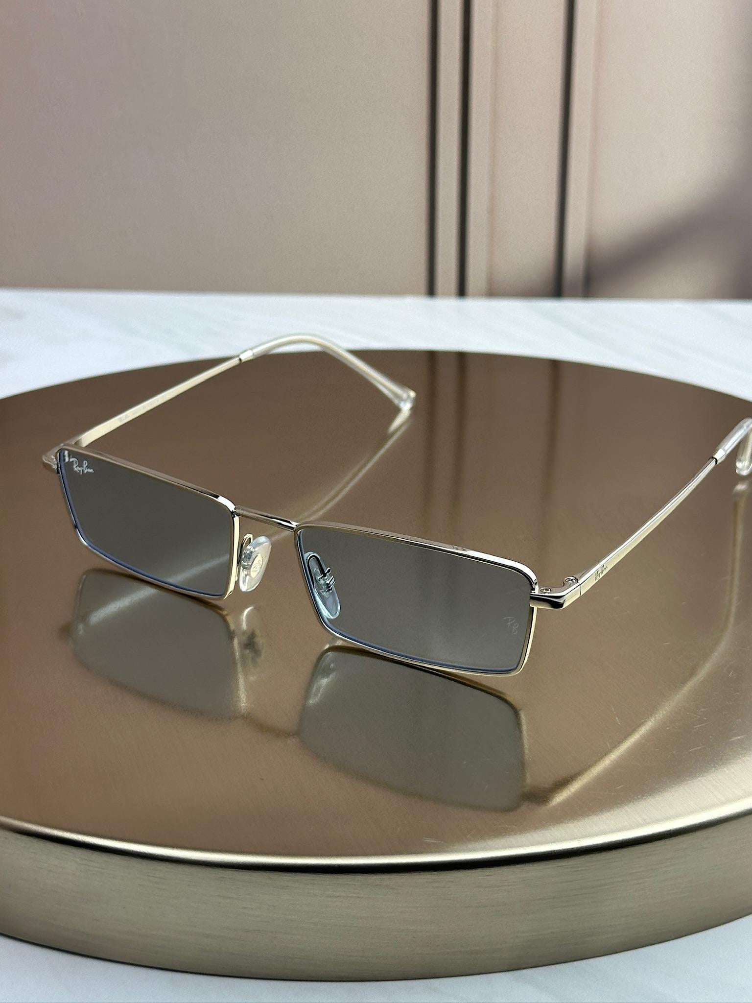 Солнцезащитные очки RAY-BAN RB3741 зеркальная серебристая прямоугольная линза Серебряный