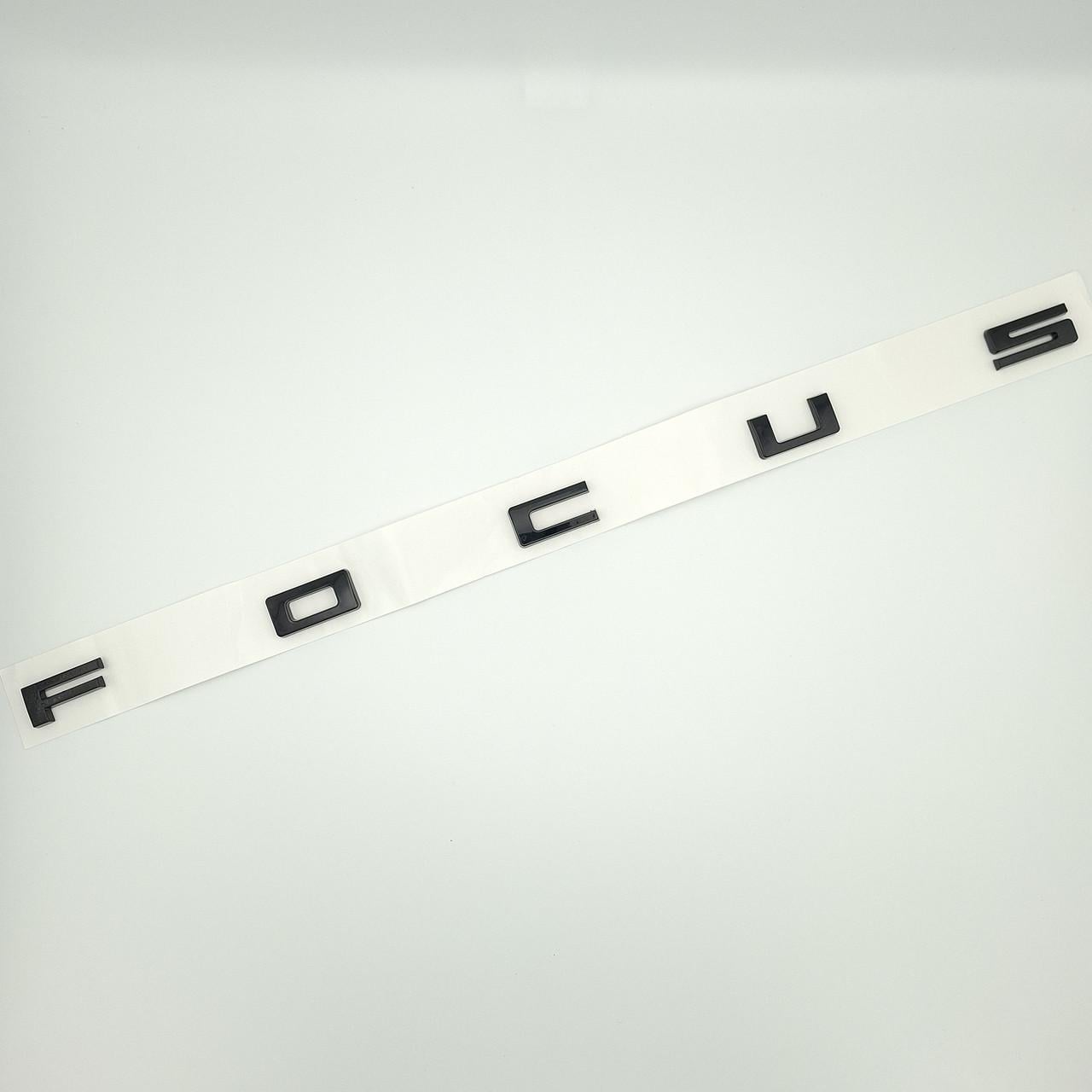 Эмблема надпись Focus Ford ABS 46,5х1,8 см Черный глянцевый (2626253684)