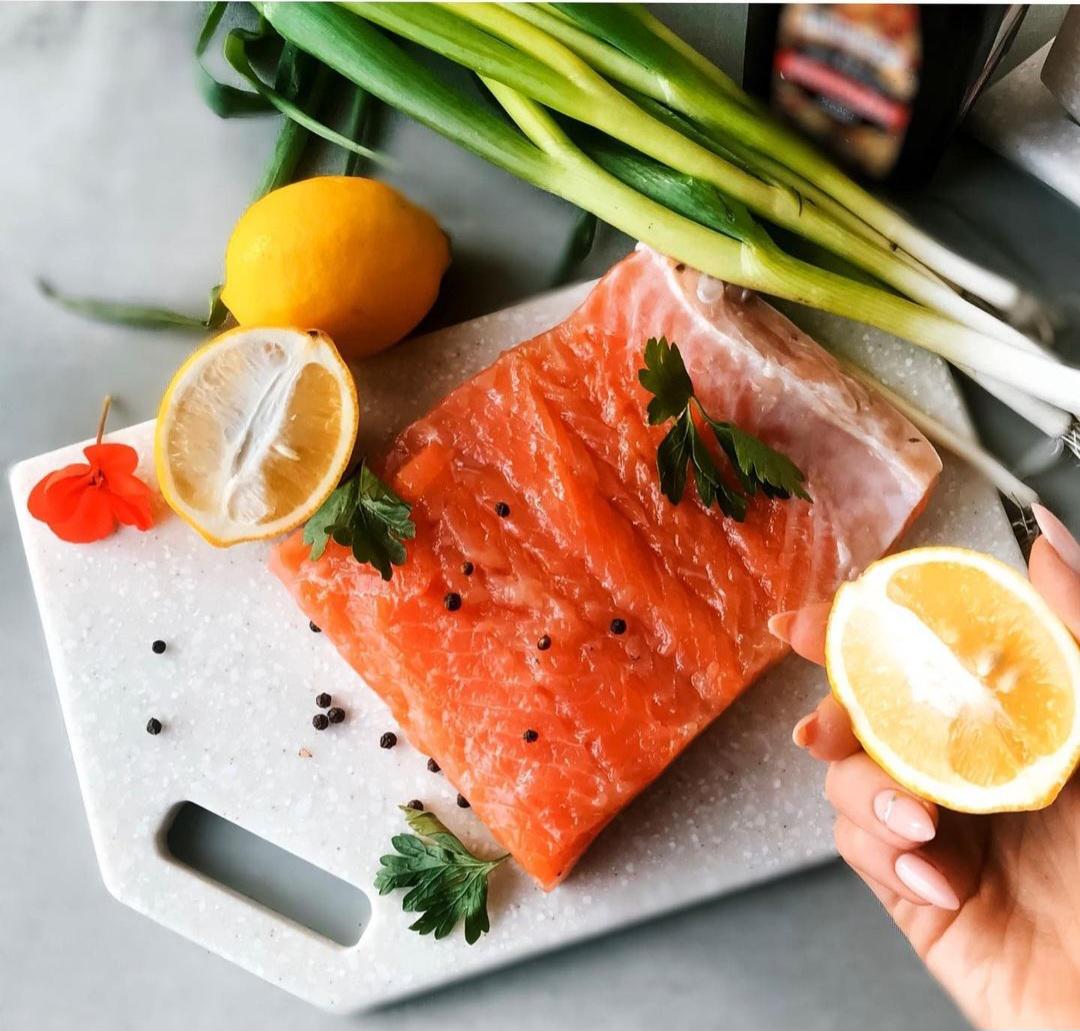 Дошка кухонна Kamea зі штучного каменю 25х17 см Arctic Ice - фото 3 Дошка кухонна Kamea зі штучного каменю 25х17 см Arctic Ice - фото 3