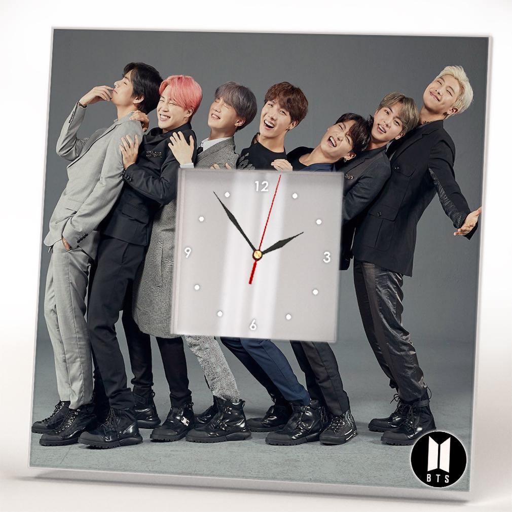 Часы Группа "BTS" 260x260 мм (C04340)