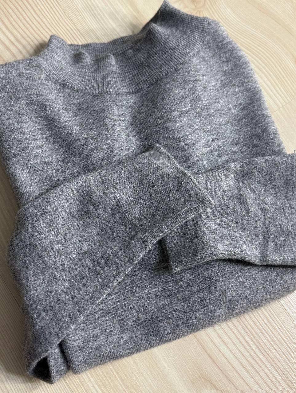 Светр жіночий A-N 106 водолазка гольф з коміром стійкою базовий OS Сірий (5409) - фото 6 Светр жіночий A-N 106 водолазка гольф з коміром стійкою базовий OS Сірий (5409) - фото 6