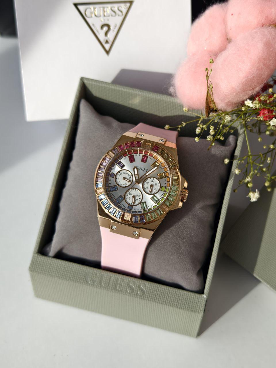 Годинник жіночий Guess GW0541L2