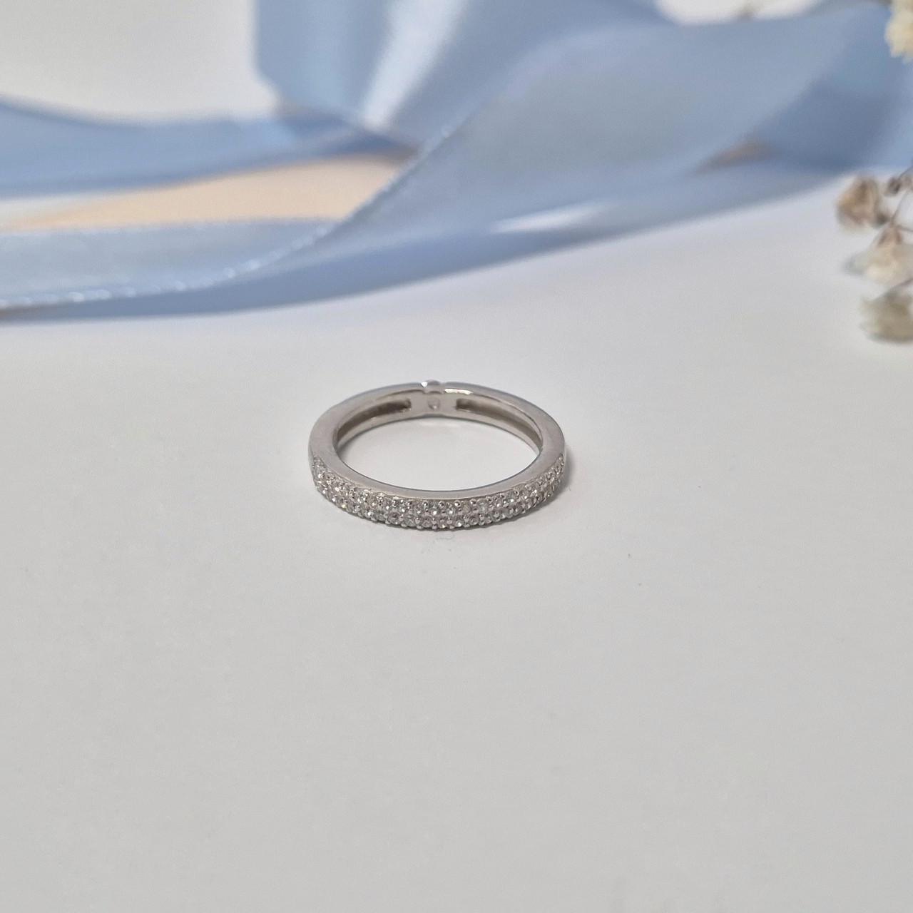 Кольцо серебряное двухстороннее с белыми камнями серебро 925 пробы родированное 2,20 г р. 16 (1421)