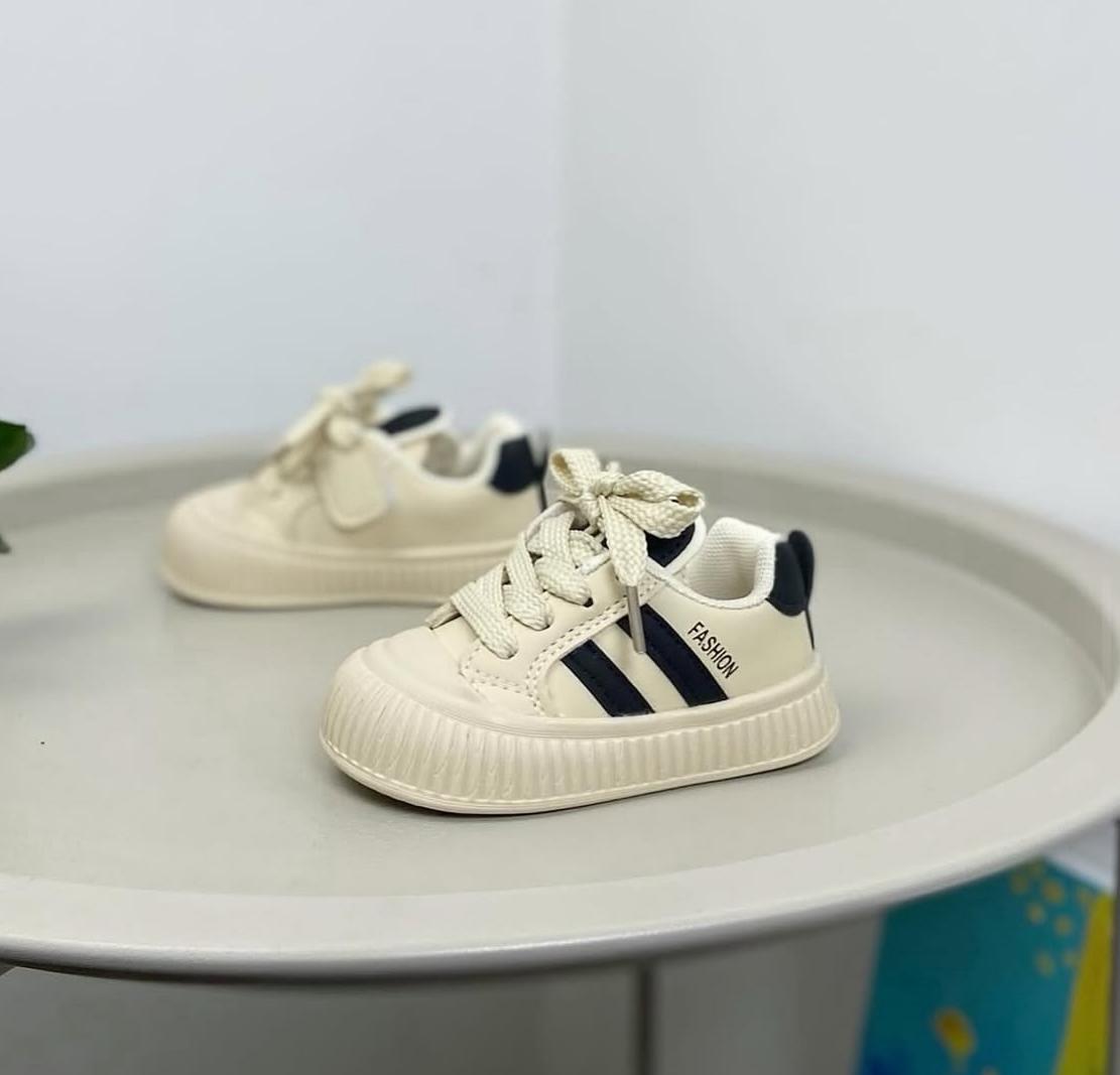 Кроссовки детские р. 20 Белый (1216) Кроссовки детские р. 20 Белый (1216)