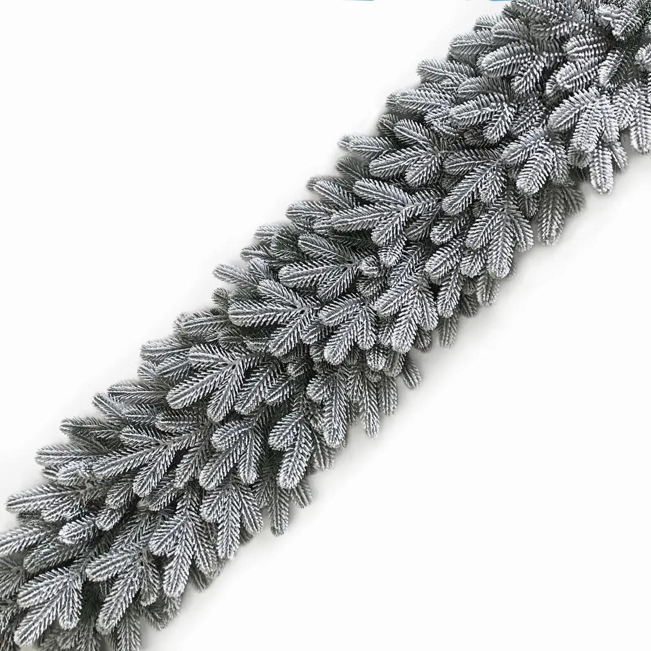 Гірлянда новорічна лита HVOYA Traditional 1,2 м Засніжена (2153N/120/GS)