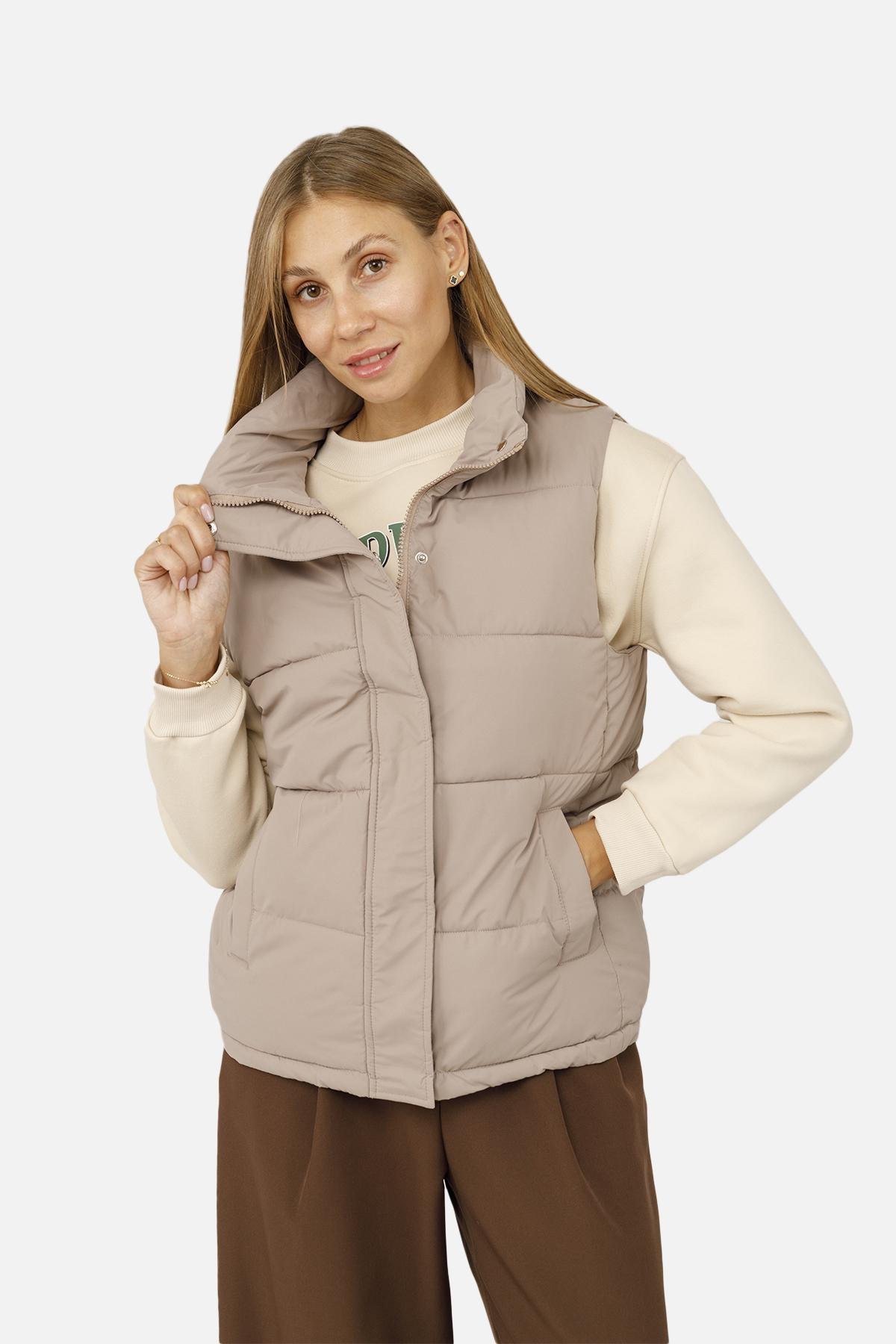 Жилет утепленный женский р. р. 38 Капучино (SKT001009707) - фото 2 Жилет утепленный женский р. р. 38 Капучино (SKT001009707) - фото 2