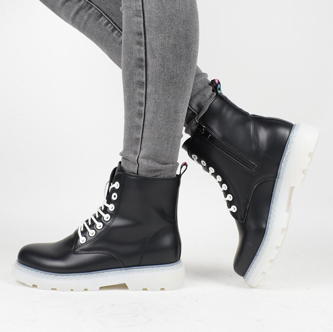 Ботинки женские Fashion 337034 р. 39 25 см