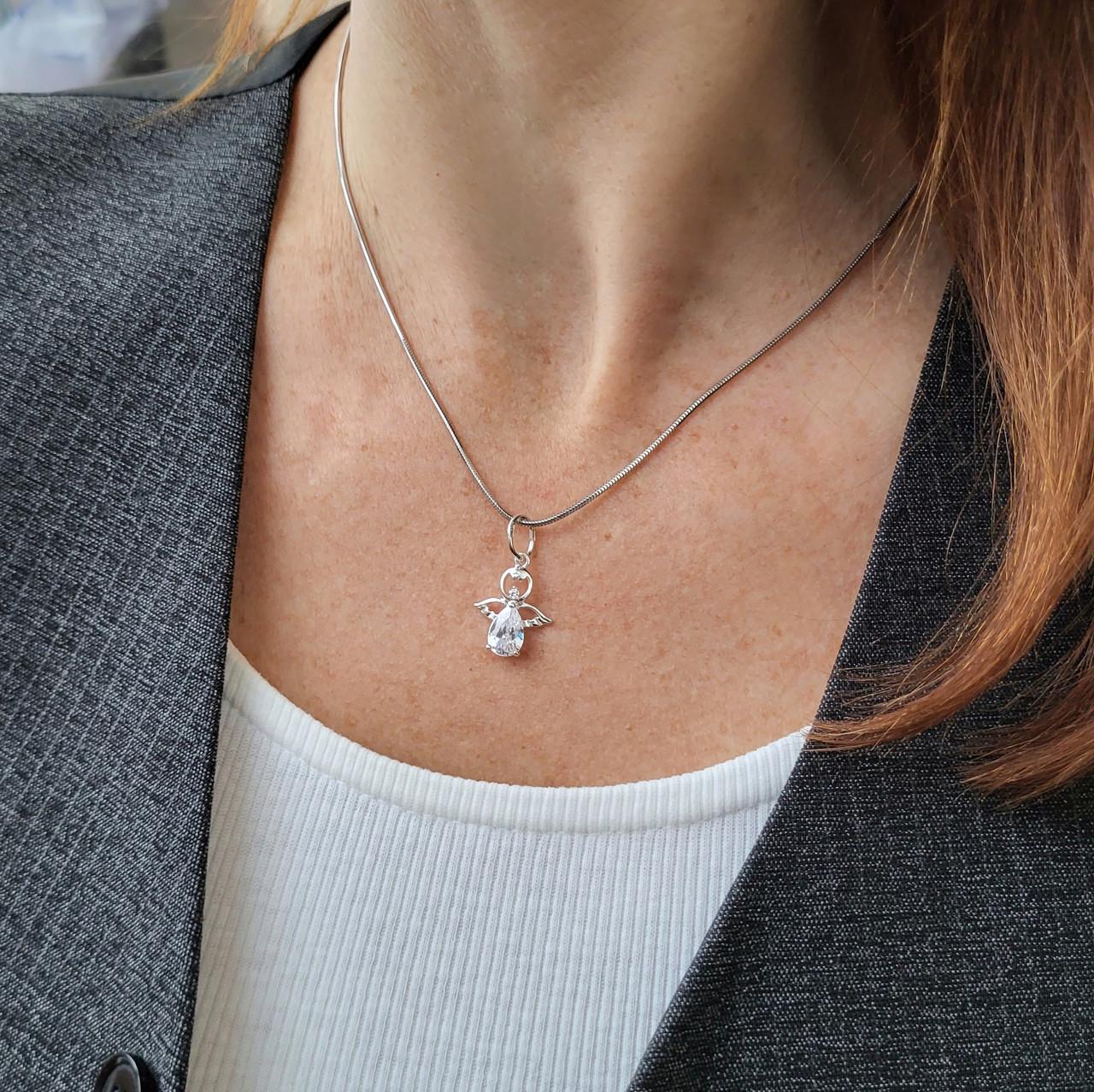 Підвіска Янгол з білим каменем Срібна 15х22 мм 925 проби 1.30г - фото 4 Підвіска Янгол з білим каменем Срібна 15х22 мм 925 проби 1.30г - фото 4