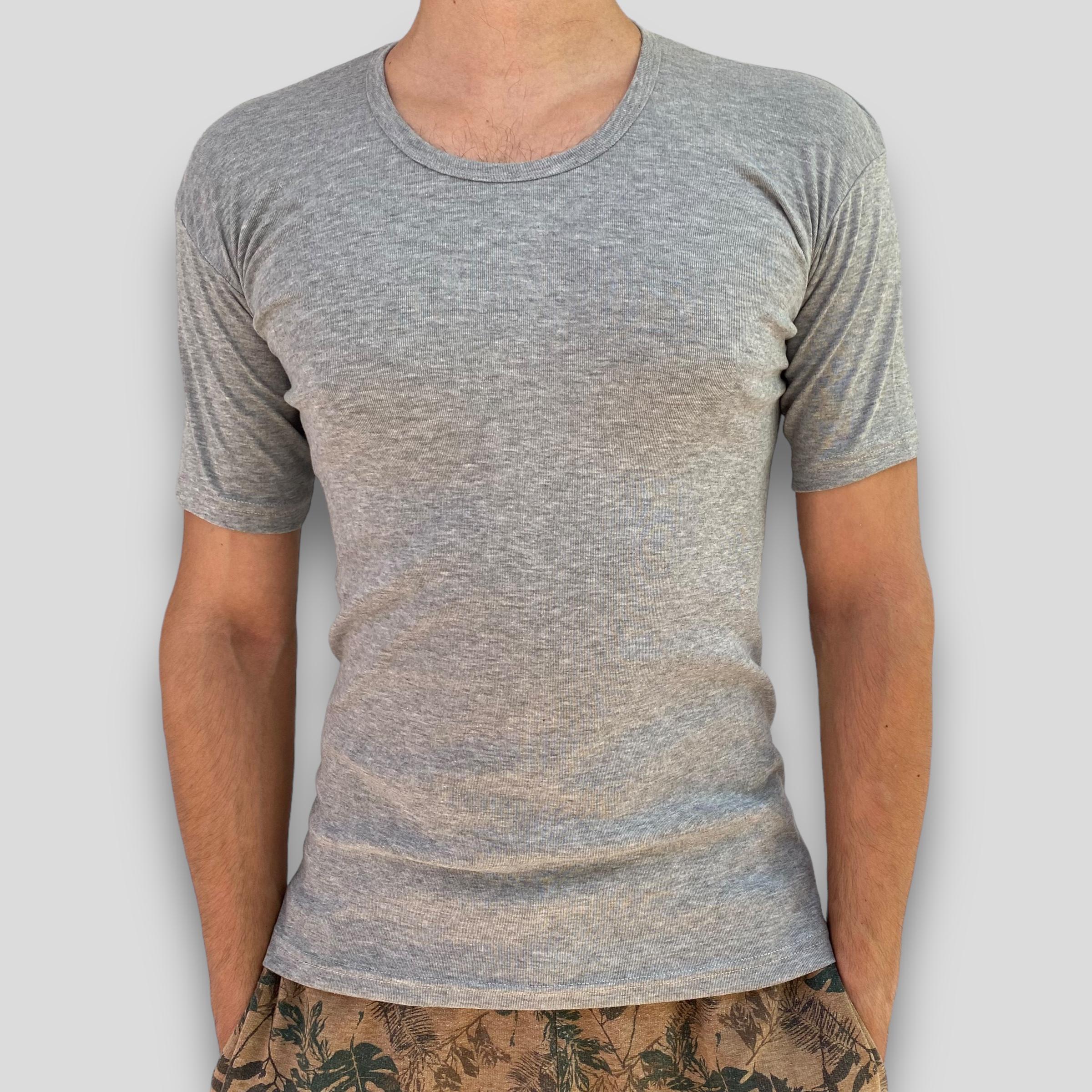 Футболка мужская Namaldi базовая с широким горлом M Серый (113-Grey)